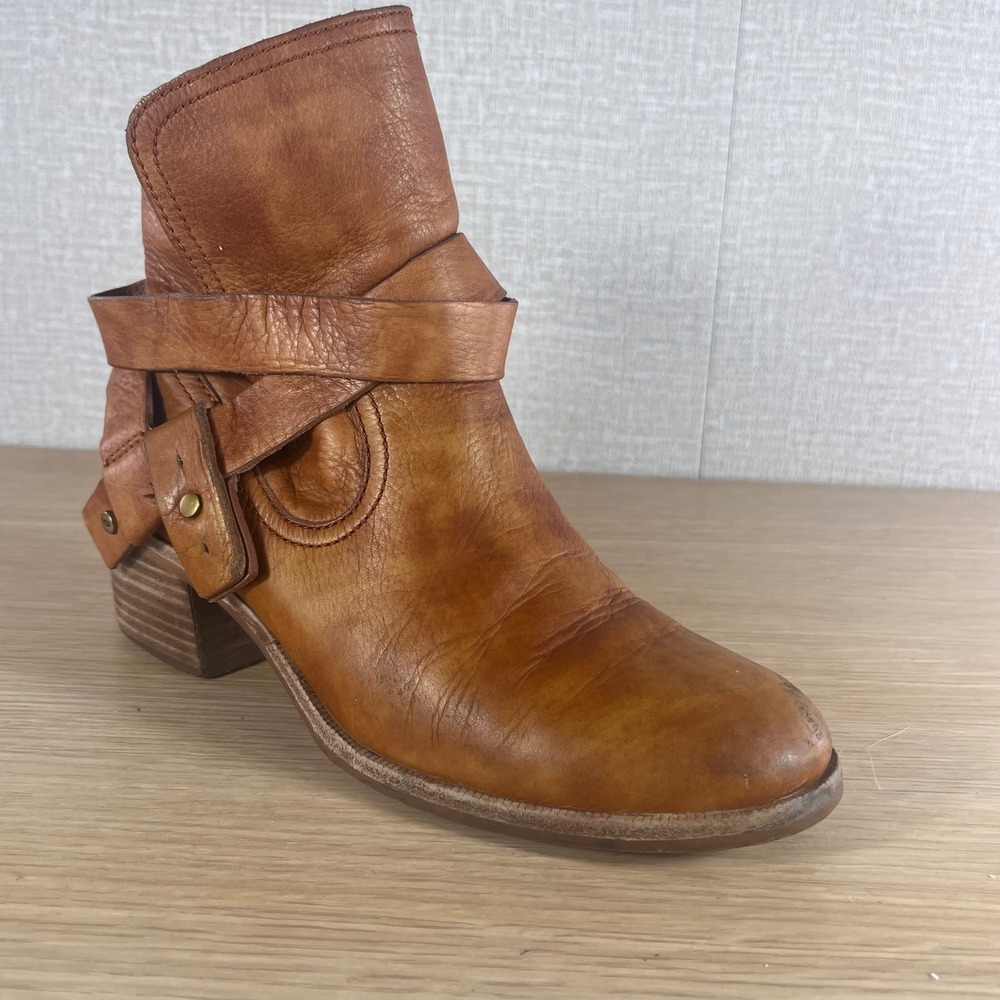UGG Australia Women Tan Leather Harness Ankle Boot Stacked Heel Chestnut Size6.5